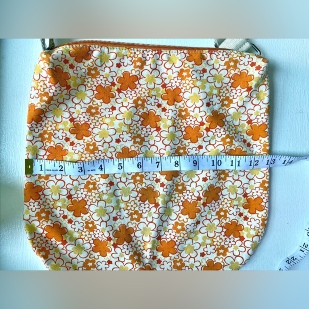 Fashion‎ Express Small Orange Retro Floral Crossbody Bag - Picture 8 of 15